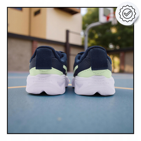 Buty dziecięce wygodne sneakersy nike star runner 4 dx7616 409 r. 26