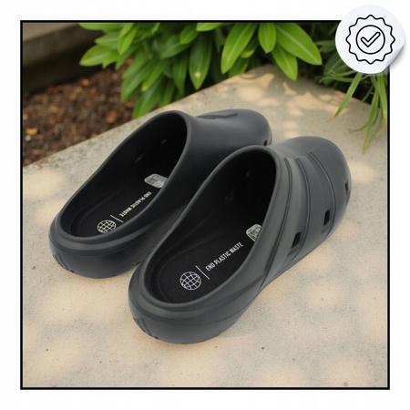 Klapki adidas Adicane Clog HQ9918 Czarne, Wygodne, Stylowe, na basen r.40,5