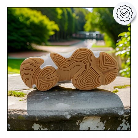 BUTY DAMSKIE SPORTOWE WYGODNE SNEAKERSY ADIDAS YEEZY 500 ID1600 r. 38