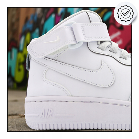 BUTY SPORTOWE DAMSKIE BIAŁE SNEAKERSY NIKE AIR FORCE 1 FN1193 111 r. 38