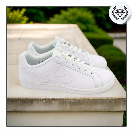 BUTY SPORTOWE DAMSKIE WYGODNE SKÓRA NIKE COURT ROYALE 749867 105 r. 38