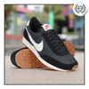 Buty sportowe damskie CZARNE Nike W Dbreak wygodne 