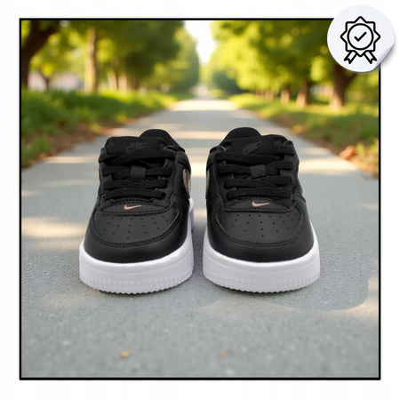 Buty dziecięce wygodne sneakersy nike air force 1 easyon hf5483 001 r. 22